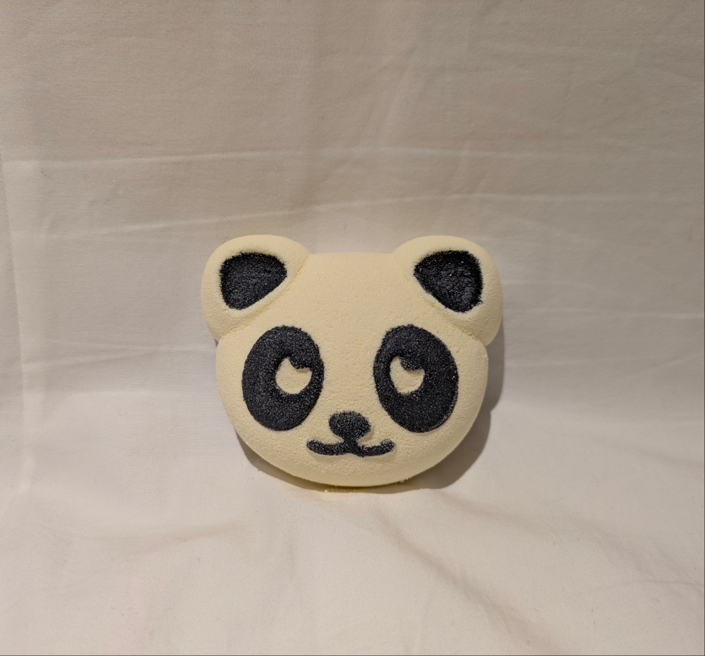 Polly the Panda Bath Bomb